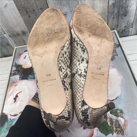 Cole Haan Harlow Snakeskin Embossed Leather Heels Size 9.5 - Picture 11 of 14